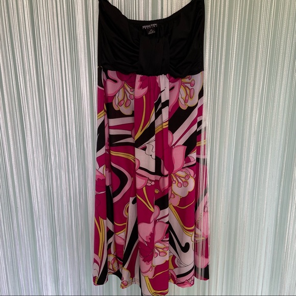 Strapless Multi Coloured Ruched Dress Size Small - Picture 2 of 15
